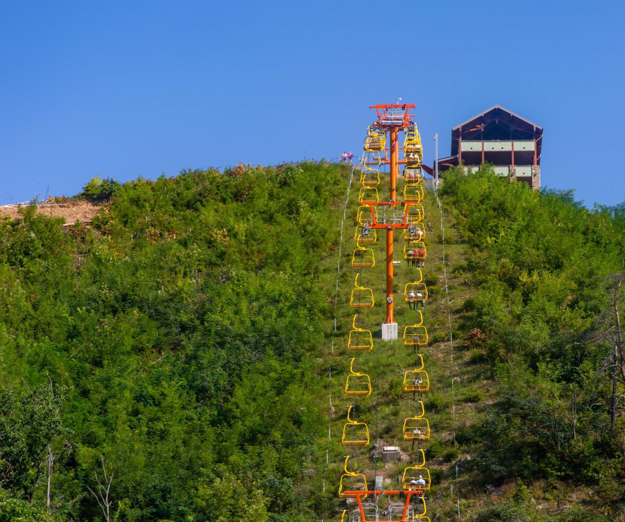 River Song, Near River, Hot Tub, Foosball, Wifi 1089 Free Tickets Each Paid Day, Dollywood And More Sevierville Bagian luar foto